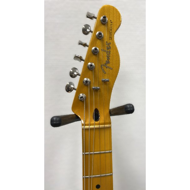 (BRUGT) Fender Modern Player Telecaster Plus Honey Burst 2015 
